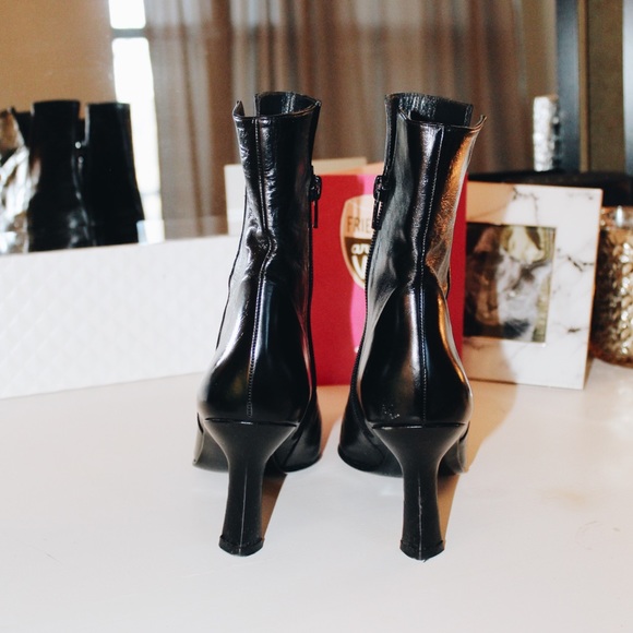 Stuart Weitzman Leather Booties - Picture 3 of 6
